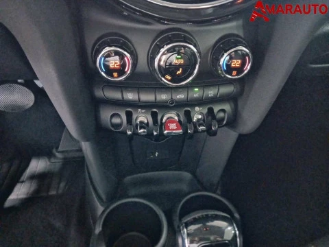 MINI Cooper   5 PUERTAS COOPER CORPORATE