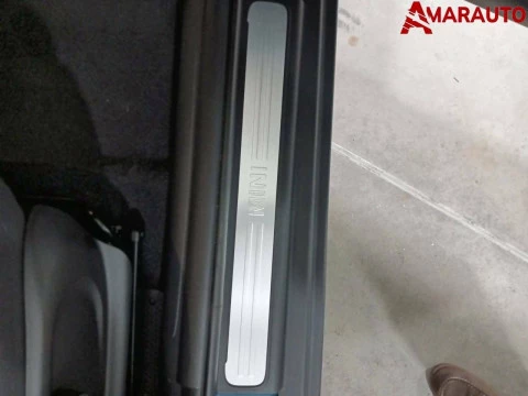 MINI Cooper   5 PUERTAS COOPER CORPORATE