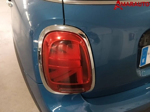 MINI Cooper   5 PUERTAS COOPER CORPORATE