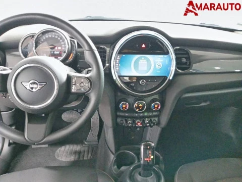 MINI Cooper   5 PUERTAS COOPER CORPORATE