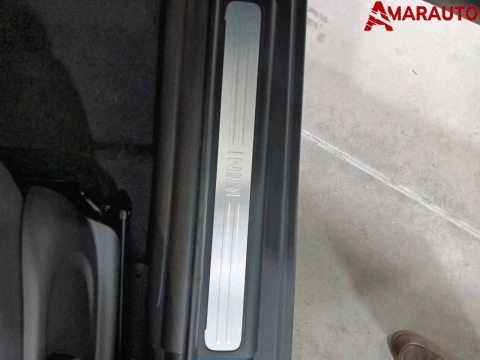 MINI Cooper   5 PUERTAS COOPER CORPORATE