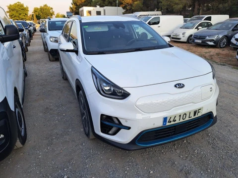 Kia e-Niro e-Niro 150kW Emotion (Long Range)