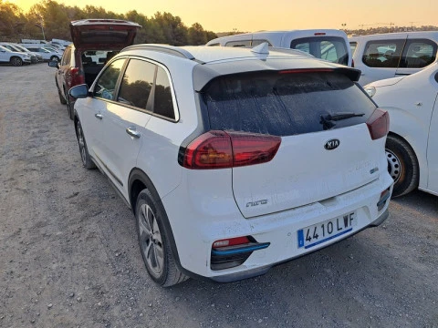 Kia e-Niro e-Niro 150kW Emotion (Long Range)