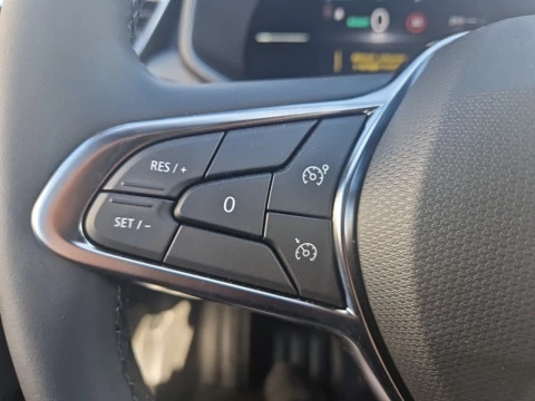 Renault Clio Techno full hybrid E-Tech 145 (103Kw)