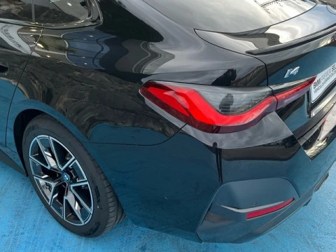BMW i4 eDrive40 250 kW (340 CV)