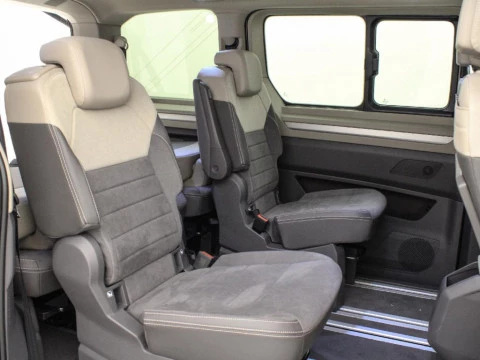 Volkswagen Multivan 1.5 EHYBRID PHEV DSG 4WD 245 5P 7 Plazas