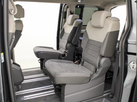 Volkswagen Multivan 1.5 EHYBRID PHEV DSG 4WD 245 5P 7 Plazas