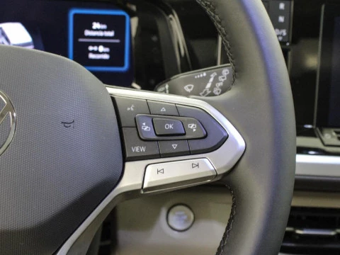 Volkswagen Multivan 1.5 EHYBRID PHEV DSG 4WD 245 5P 7 Plazas