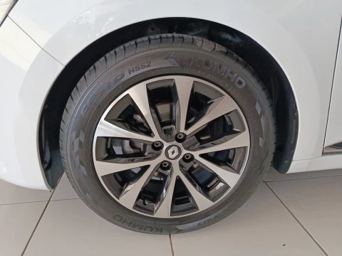 Renault Clio  Gasolina/Gas  TCe GLP Techno 74kW