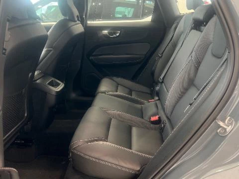 Volvo XC60 XC60 Plus, B4 (diesel), Diésel, Bright