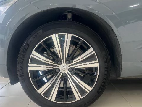 Volvo XC60 XC60 Plus, B4 (diesel), Diésel, Bright