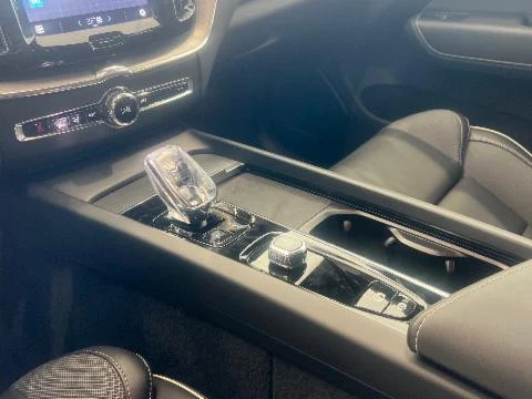 Volvo XC60 XC60 Plus, B4 (diesel), Diésel, Bright