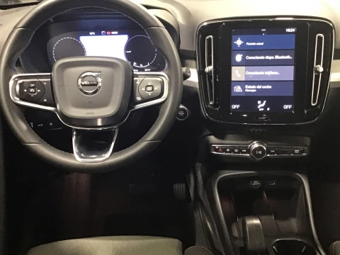 Volvo XC40 XC40 Recharge Core, T4 plug-in hybrid, Eléctrico