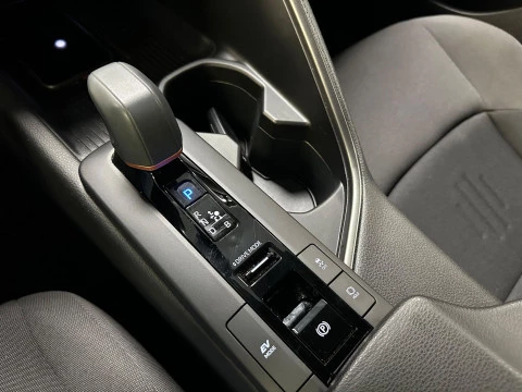 Toyota C-HR 1.8 140H Advance