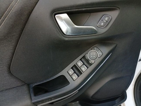 Ford Puma 1.0 EcoBoost 125cv Titanium MHEV