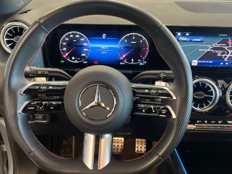 Mercedes-Benz GLA 200 d