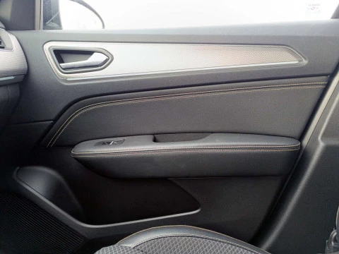 Renault Arkana TECHNO TCE 103 KW (140CV) EDC MILD HYBRID -