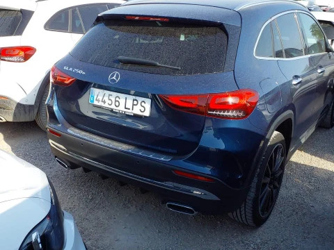 Mercedes-Benz GLA 250 e