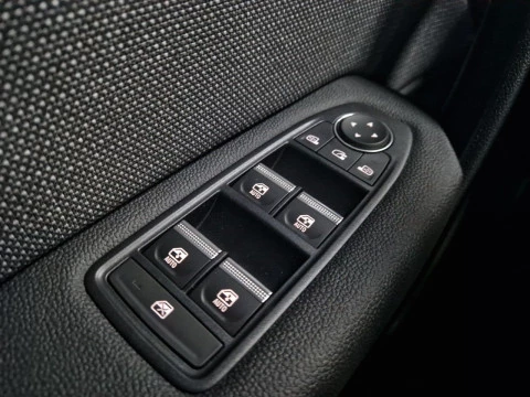 Renault Captur techno E-Tech full hybr.105 kW(145CV)