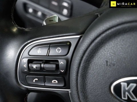 Kia Niro 1.6 GDi HEV Hibrido Drive 104 kW (141 CV)