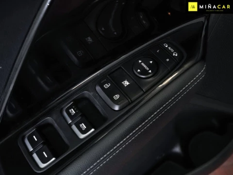 Kia Niro 1.6 GDi HEV Hibrido Drive 104 kW (141 CV)