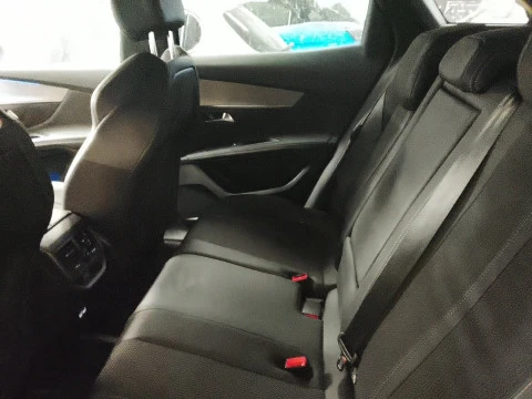 Peugeot 3008 1.5 BlueHDi 96kW S&S GT EAT8
