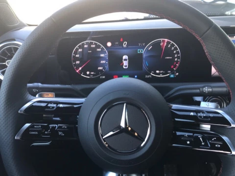 Mercedes-Benz Clase A  250 e Berlina