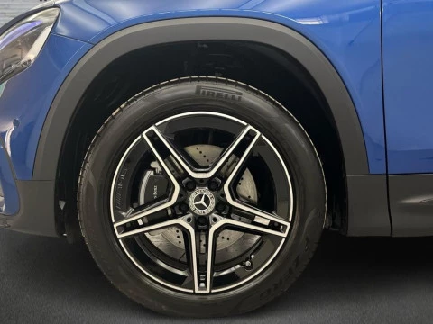 Mercedes-Benz GLB 200 d