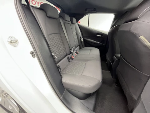 Toyota Corolla 1.8 125H ACTIVE TECH E-CVT