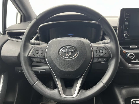 Toyota Corolla 1.8 125H ACTIVE TECH E-CVT