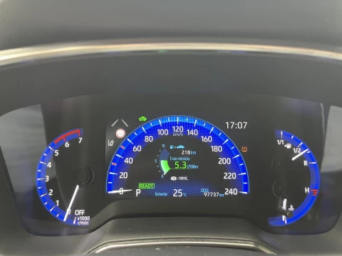 Toyota Corolla 1.8 125H ACTIVE TECH E-CVT