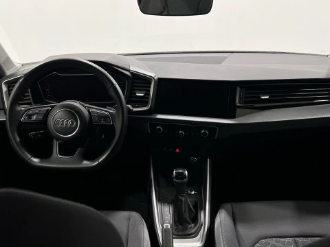 Audi A1 Sportback Adrenalin Black ed 30TFSI 85kW