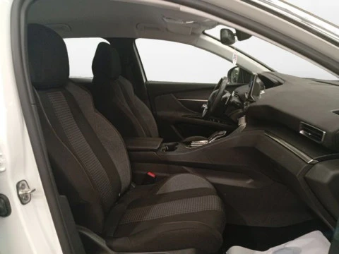 Peugeot 3008 1.5 BlueHDi 96kW Active Pack EAT8