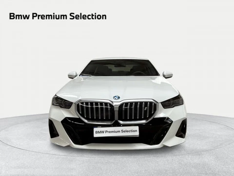BMW i5 eDrive40