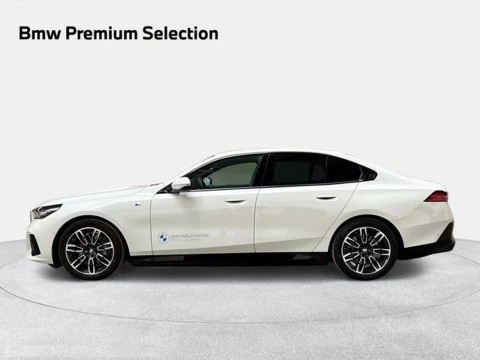 BMW i5 eDrive40