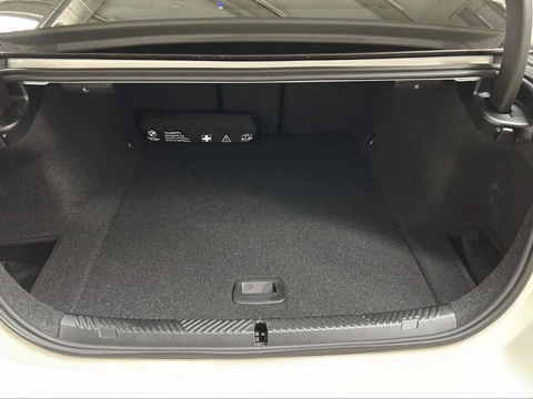 BMW i5 eDrive40