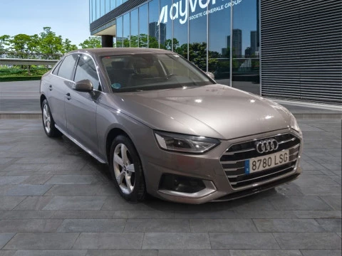 Audi A4 Advanced 30 TDI 100kW (136CV) S tronic