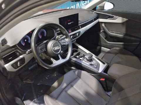 Audi A4 Advanced 30 TDI 100kW (136CV) S tronic