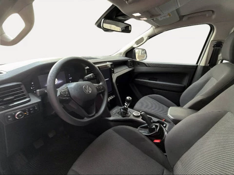 Volkswagen Amarok 	Volkswagen Amarok Cabina doble V4 2.0 TDI 125kW 6M