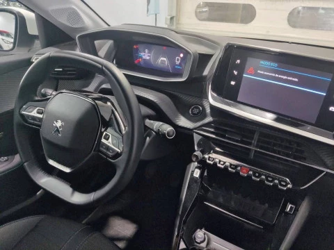 Peugeot 208 PureTech 73kW (100CV) Allure