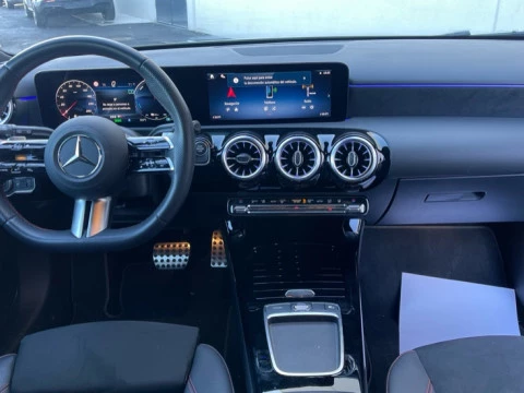 Mercedes-Benz Clase A  250 e Compacto
