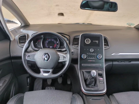 Renault Grand Scénic Zen TCe 103 kW (140CV) GPF MY2021