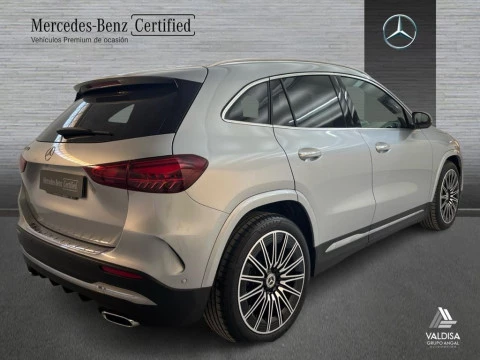Mercedes-Benz GLA 200 D