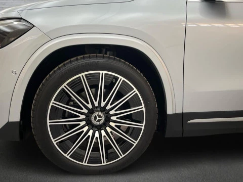 Mercedes-Benz GLA 200 D