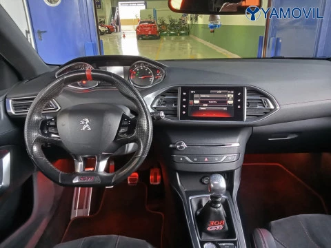 Peugeot 308 GTi 270 200 kW (270 CV)