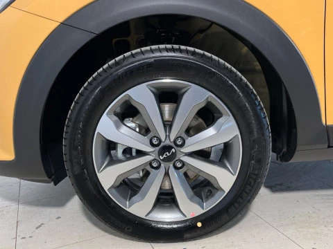 Kia Stonic 1.0 T-GDi 74kW (100CV) MHEV MT Concept