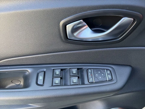 Renault Captur Zen TCe 66 kW (90 CV)