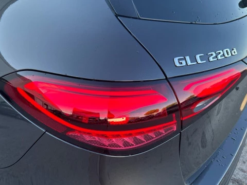 Mercedes-Benz GLC  220 d 4MATIC