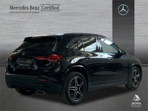 Mercedes-Benz GLA 200 D