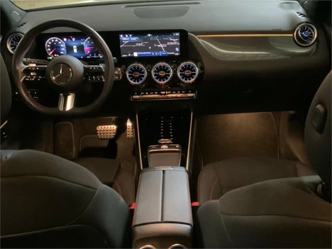 Mercedes-Benz GLA 200 D